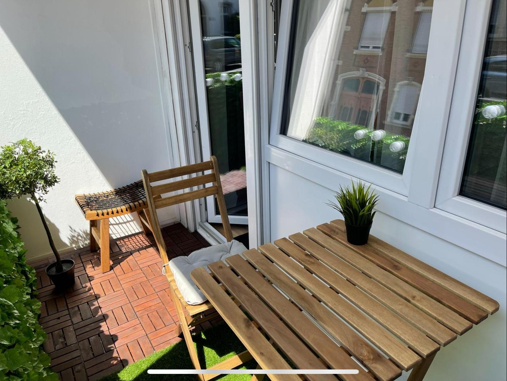 Blick Auf Den Weinberg - Apartment Mit Balkon ترير المظهر الخارجي الصورة